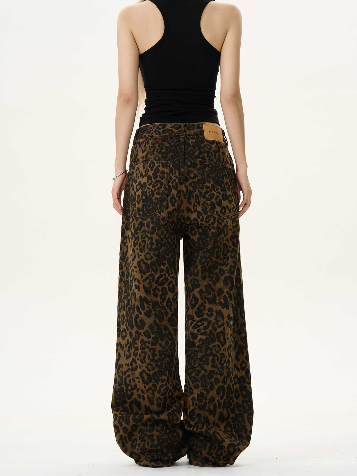 Vintage Leopard Print Mid Waist Straight Jeans